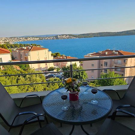 Apartmani Dodo Trogir Buitenkant foto